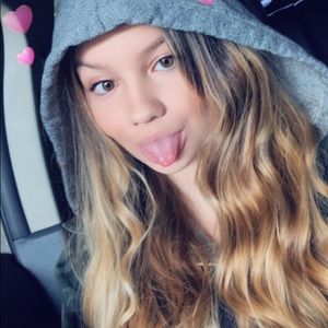 Meet your Posher, Tay